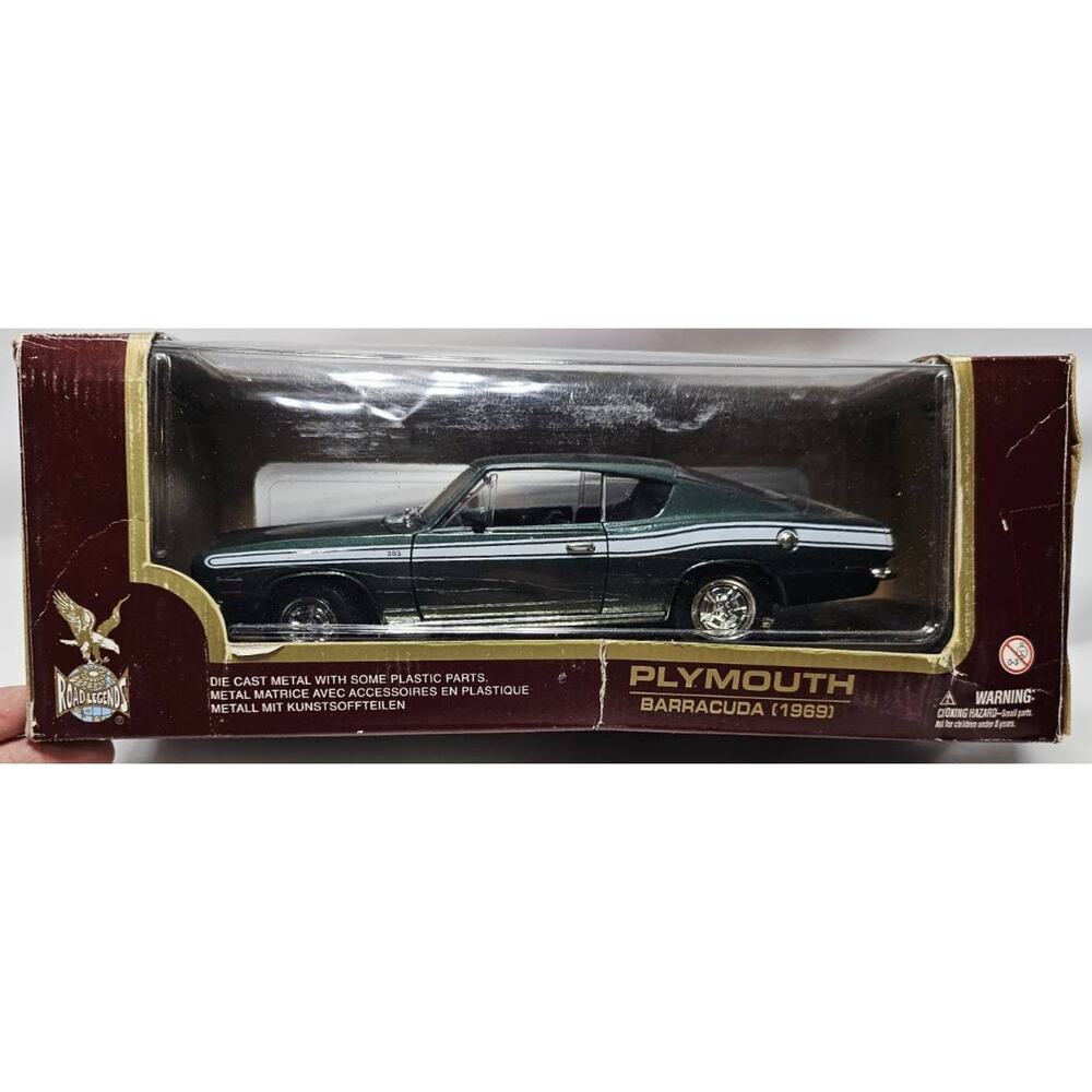 Plymouth Barracuda 1969 Road Legends 1:18 Die-Cast Metal Green #92178